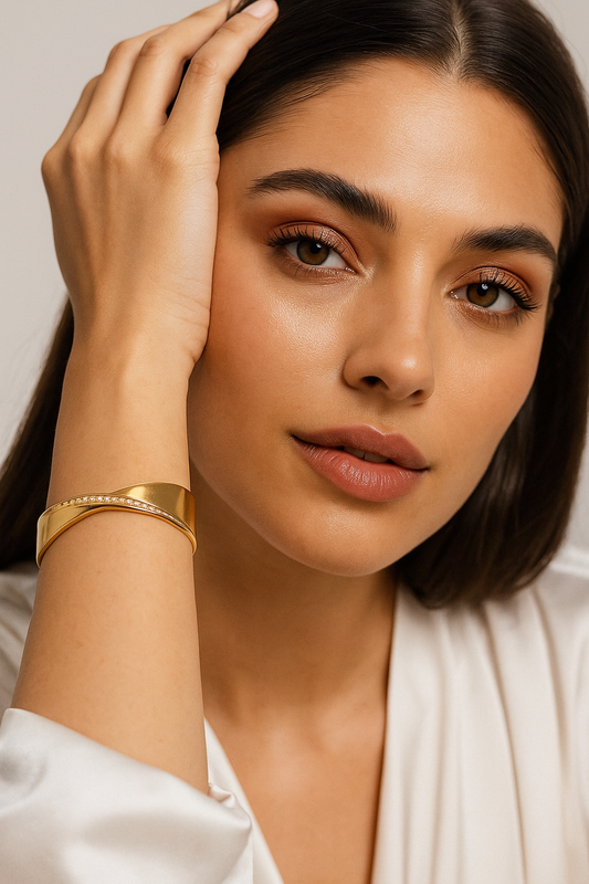 Golden Grace Bangle – Crystal Elegance Collection
