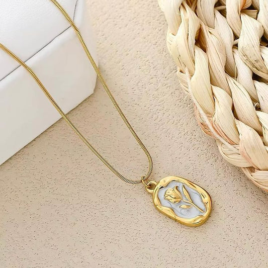 Golden Bloom Medallion Necklace