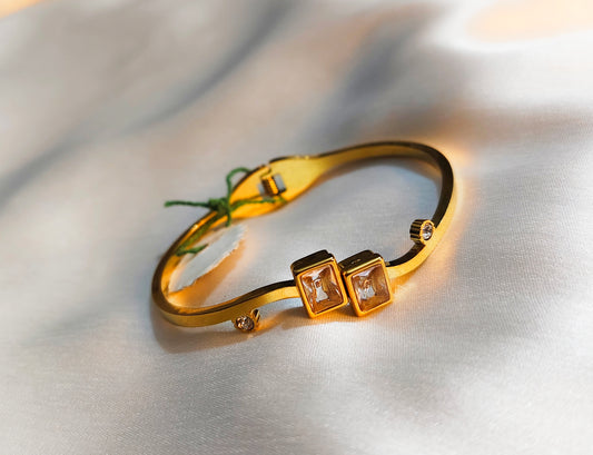 Elegant Square Crystal Gold-Plated Bracelet