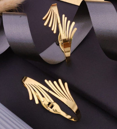 Wings of Gold Anti-Tarnish Bracelet