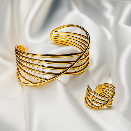Golden Wave Cuff & Ring Set – Modern Elegance Collection